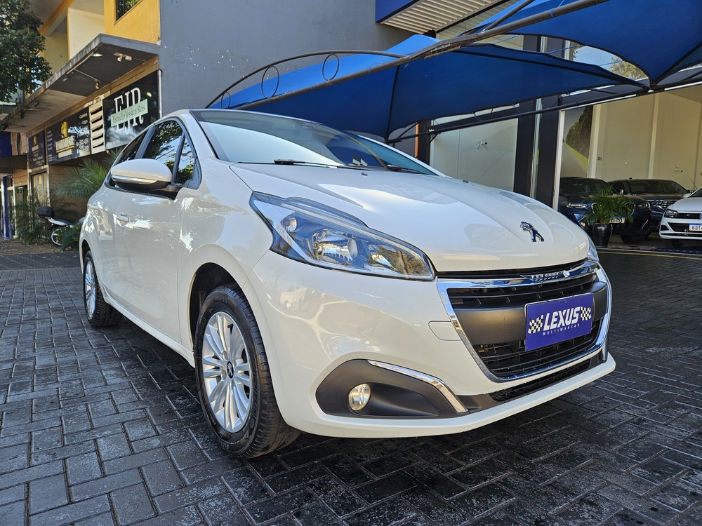 Peugeot 208 2018 à venda